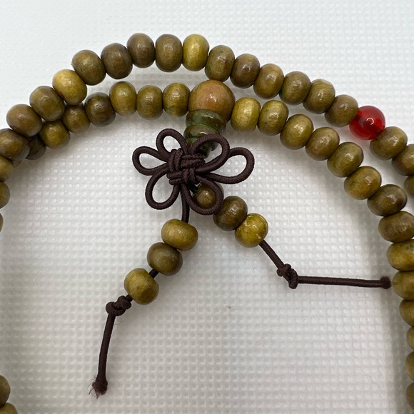Wooden Buddhist Prayer Beads - Picture 2 of 3